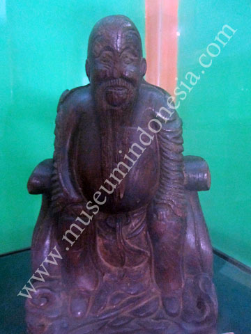 Blora_Patung_Kayu.jpg
