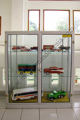 anak_mobil.jpg
