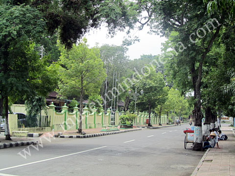 bale_jalan.jpg